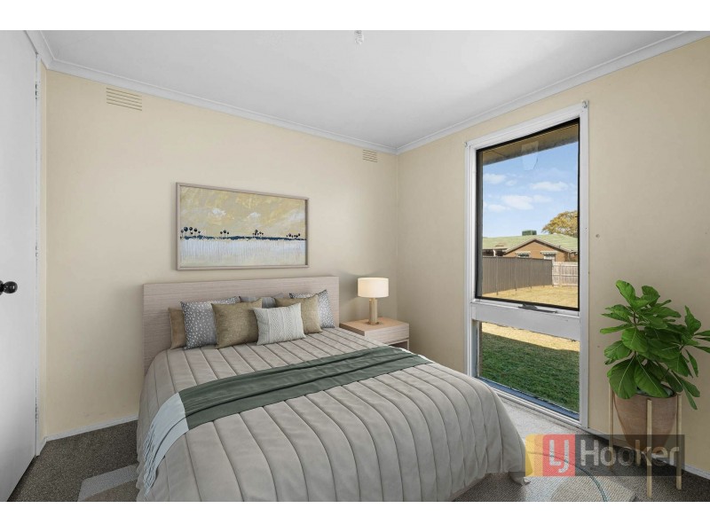 68 Darren Rd, Keysborough VIC 3173