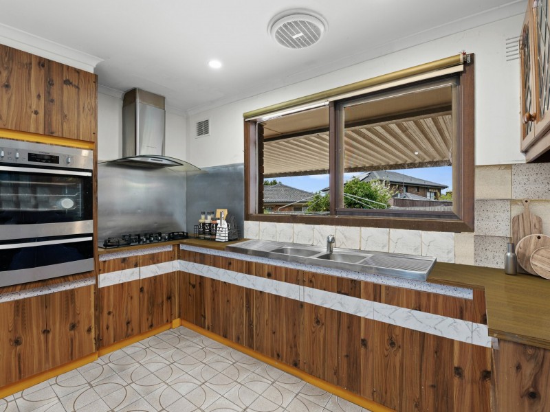 35 Carbine Avenue, Clarinda VIC 3169