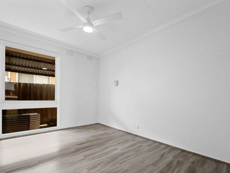 4 Kingfisher Drive, Doveton VIC 3177