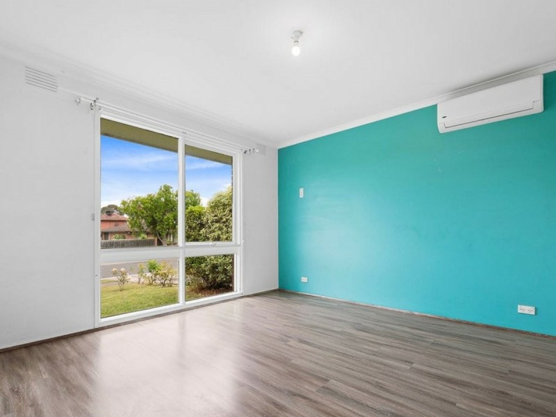 4 Kingfisher Drive, Doveton VIC 3177