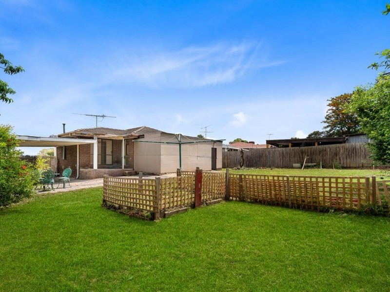 4 Kingfisher Drive, Doveton VIC 3177