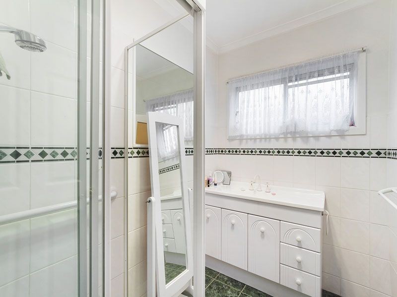 22 Moncur Ave, Springvale VIC 3171