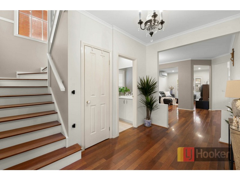 12 Pacific Dr, Aspendale Gardens VIC 3195