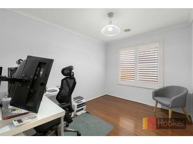 12 Pacific Dr, Aspendale Gardens VIC 3195