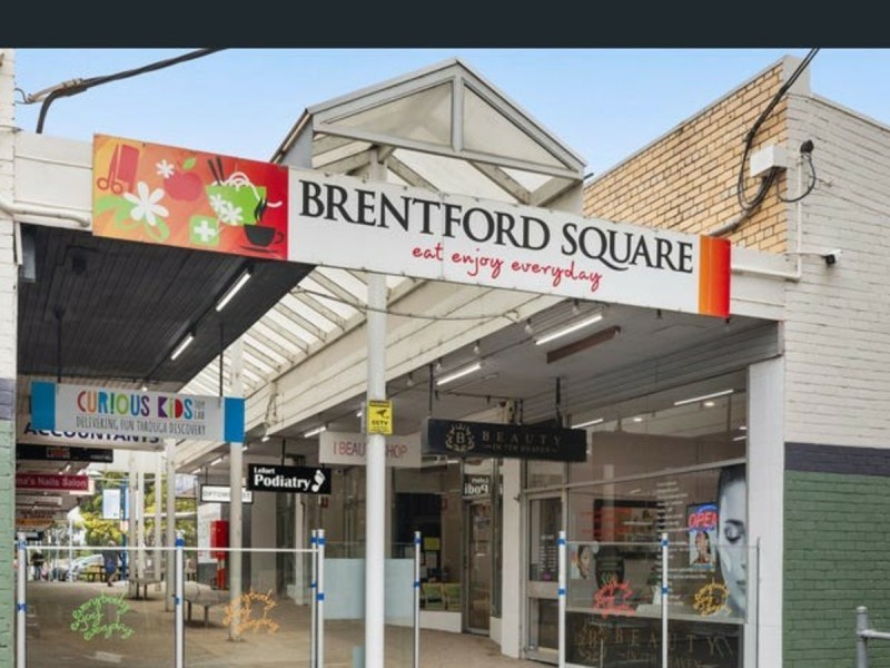 30 Brentford Square, Forest Hill VIC 3131