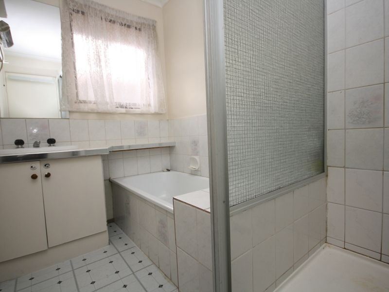 8 Jason Place, Hampton Park VIC 3976