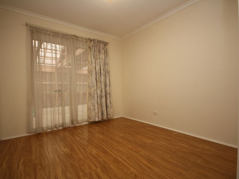 8 Jason Place, Hampton Park VIC 3976