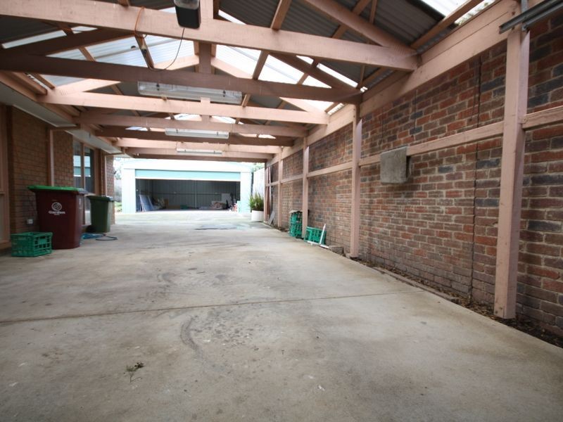 8 Jason Place, Hampton Park VIC 3976