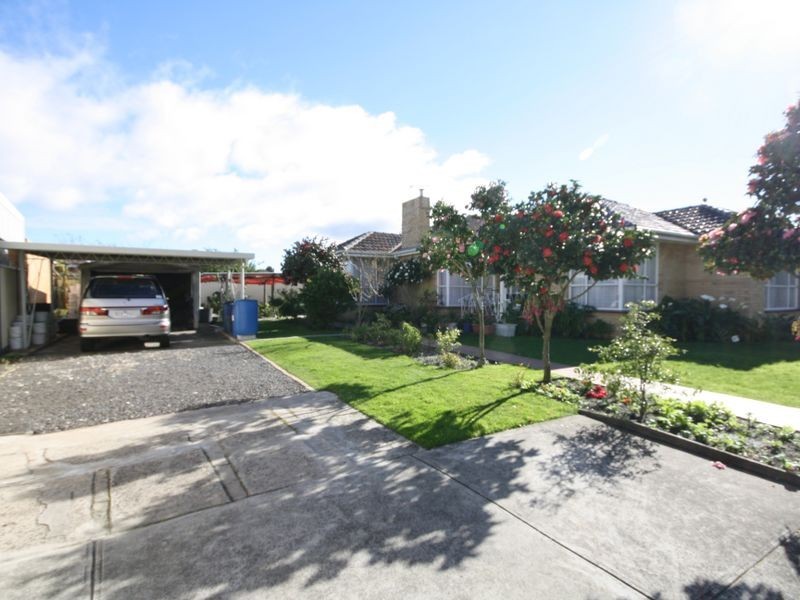 40 A ALBERT AVENUE, Springvale VIC 3171