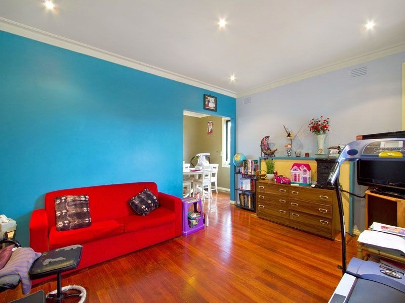 1/27 Birmingham St, Springvale VIC 3171