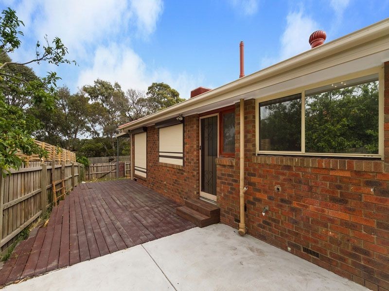 3/2 JANELAINE COURT, Springvale South VIC 3172