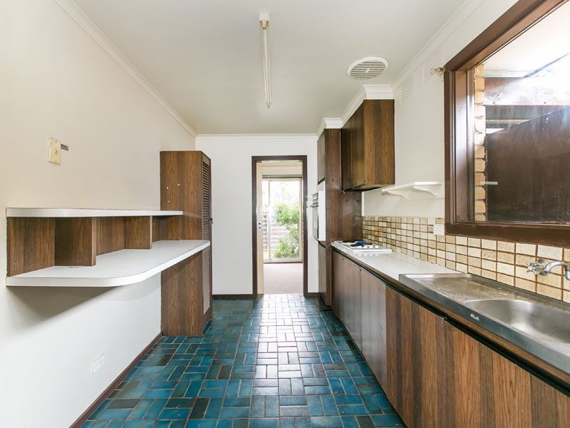 2/83 VIEW ROAD, Springvale VIC 3171