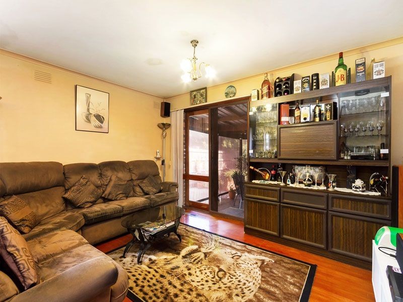 64 DAVANZO AVENUE, Clarinda VIC 3169