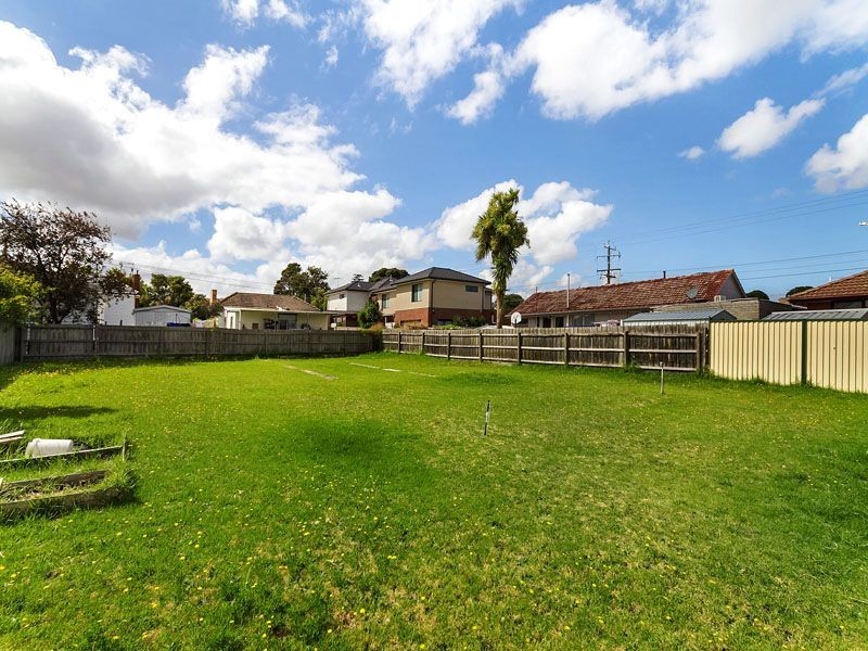 63 Royal Ave, Springvale VIC 3171