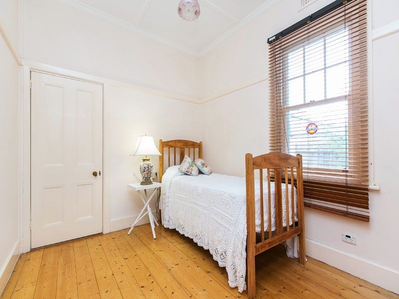 45 WINDSOR AVE, Springvale VIC 3171