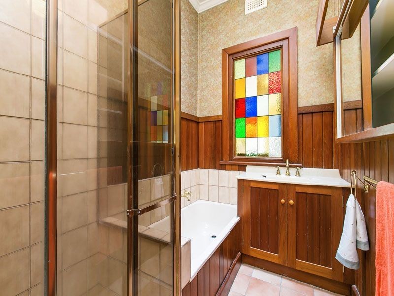 45 WINDSOR AVE, Springvale VIC 3171