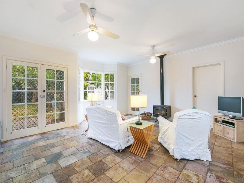 45 WINDSOR AVE, Springvale VIC 3171