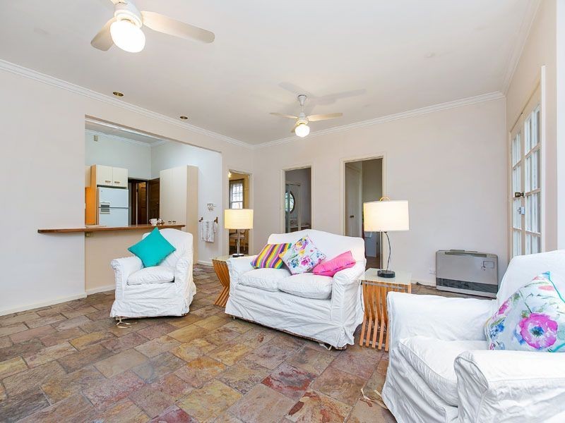 45 WINDSOR AVE, Springvale VIC 3171