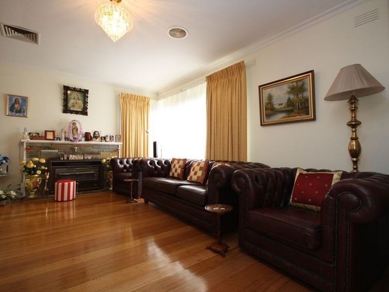 5 VAN WYK COURT, Springvale South VIC 3172