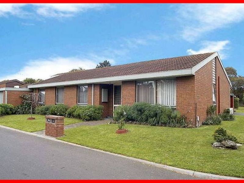 3 OAKWOOD DRIVE, Keysborough VIC 3173