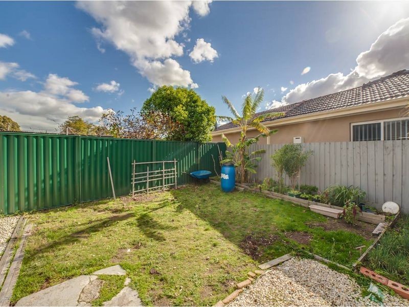 105 FORDHOLM RD, Hampton Park VIC 3976