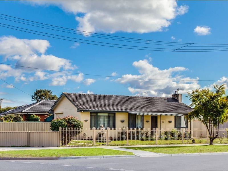 105 FORDHOLM RD, Hampton Park VIC 3976