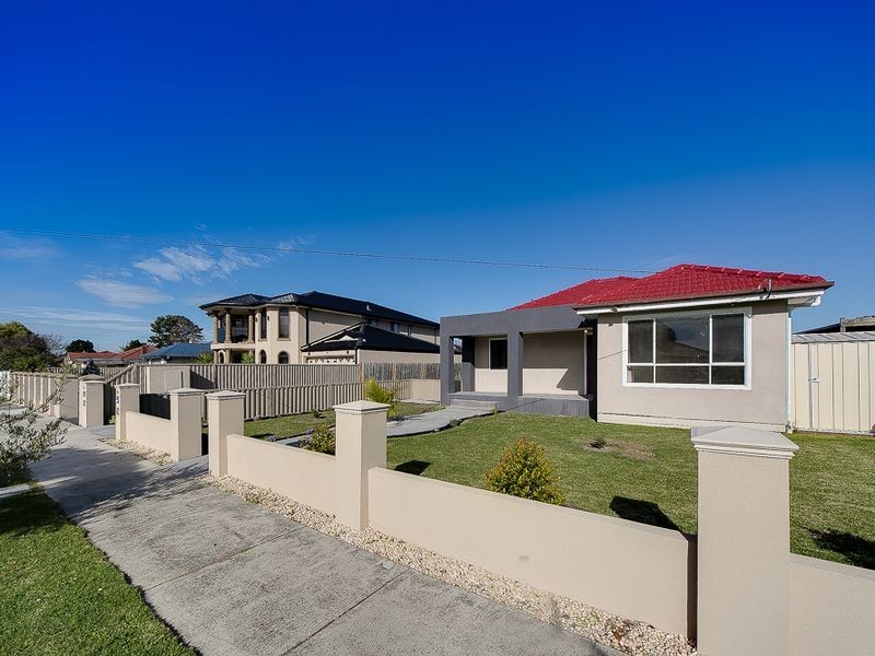 1/10 Charles street, Dandenong VIC 3175