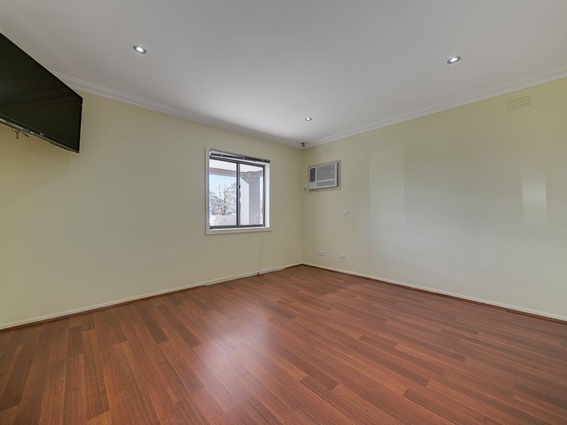 1/10 Charles street, Dandenong VIC 3175