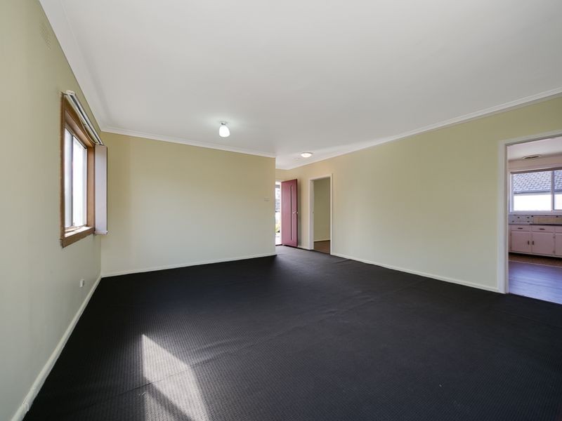 1/10 Charles street, Dandenong VIC 3175