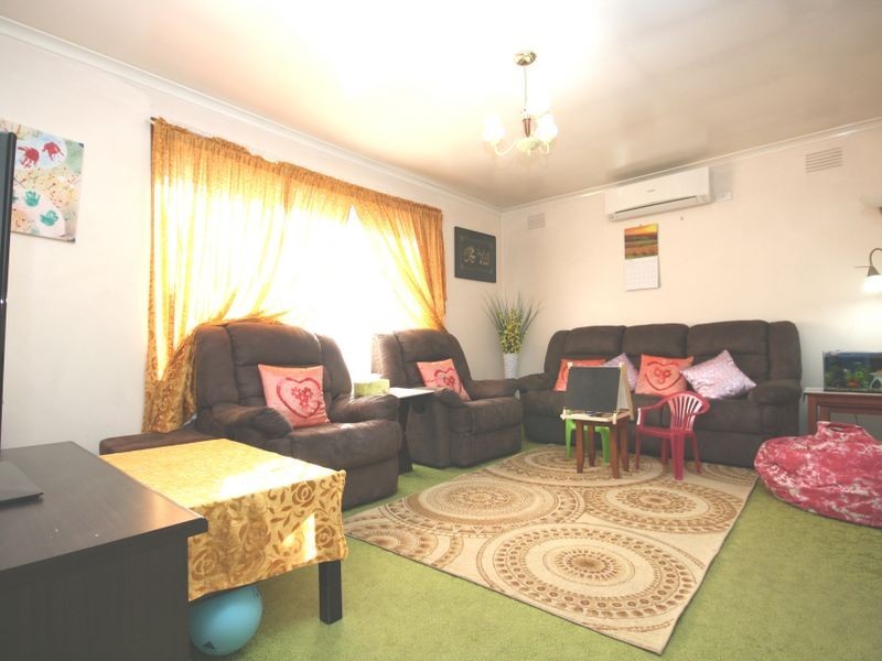 4/9 MATHER ROAD, Noble Park VIC 3174