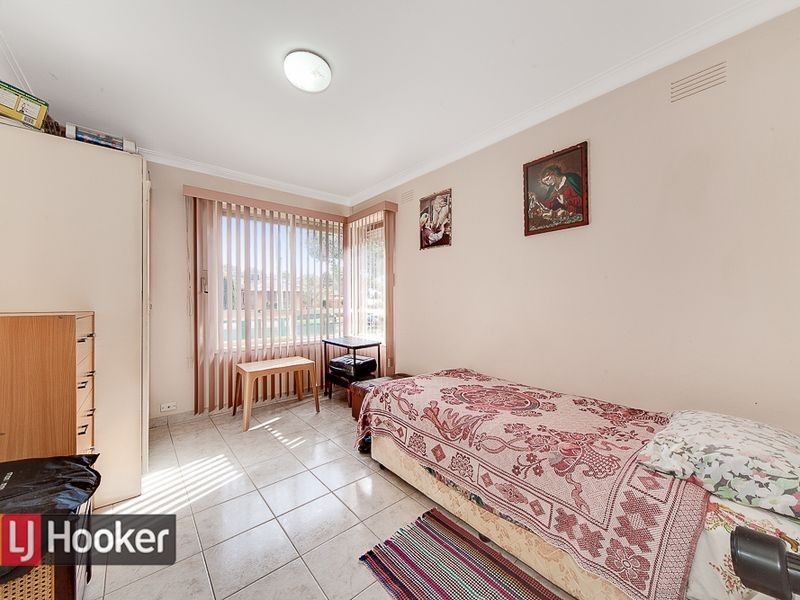 47 Ester Crescent, Clayton South VIC 3169