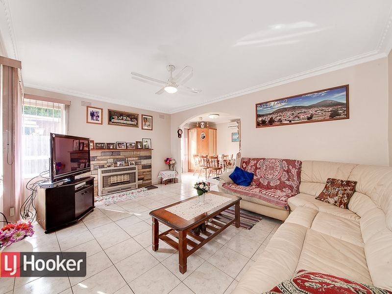 47 Ester Crescent, Clayton South VIC 3169