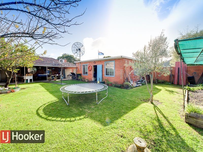 47 Ester Crescent, Clayton South VIC 3169