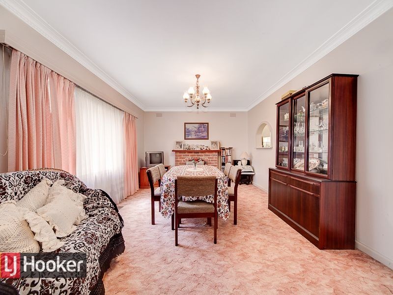 32 Glendale Road, Springvale VIC 3171