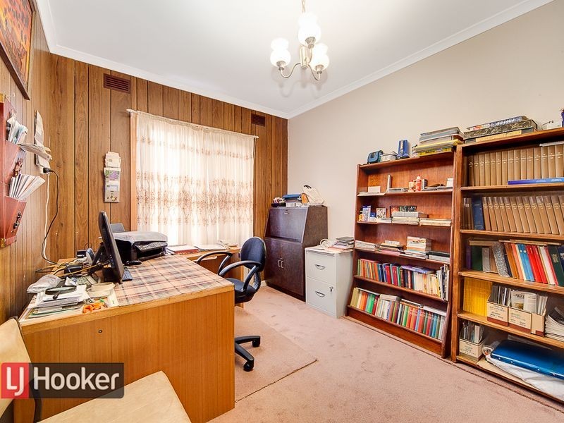 32 Glendale Road, Springvale VIC 3171