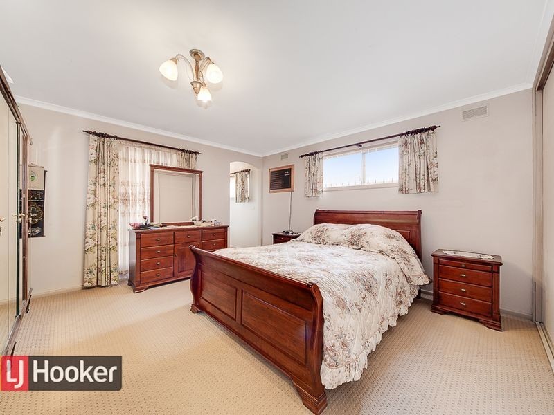 32 Glendale Road, Springvale VIC 3171