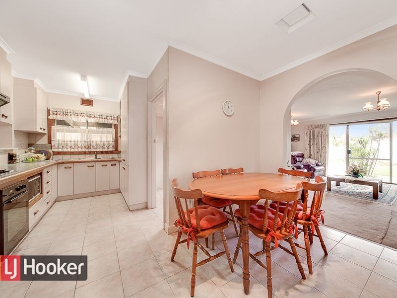 32 Glendale Road, Springvale VIC 3171