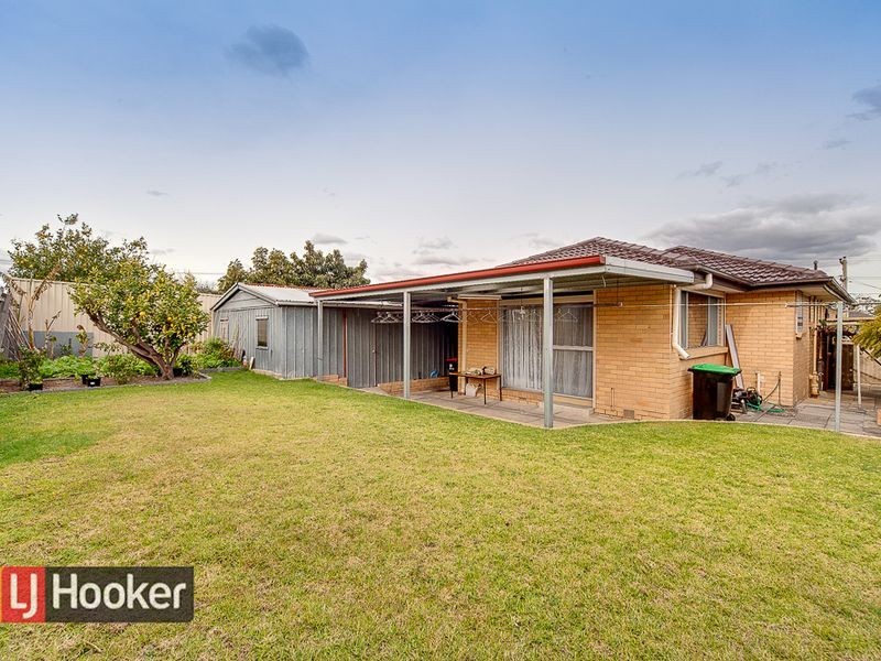 7 RICHARD STREET, Springvale South VIC 3172
