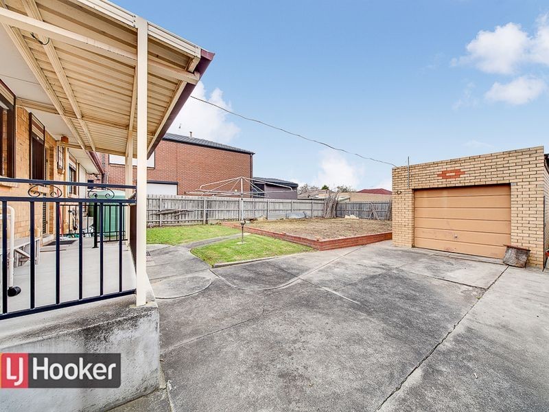 84 GOVE ST, Springvale VIC 3171