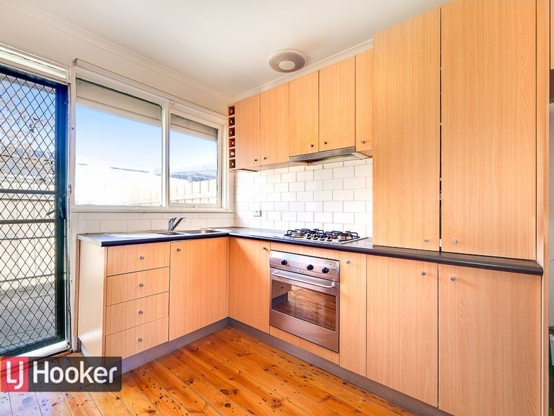 2/2 Burns Ave, Clayton South VIC 3169