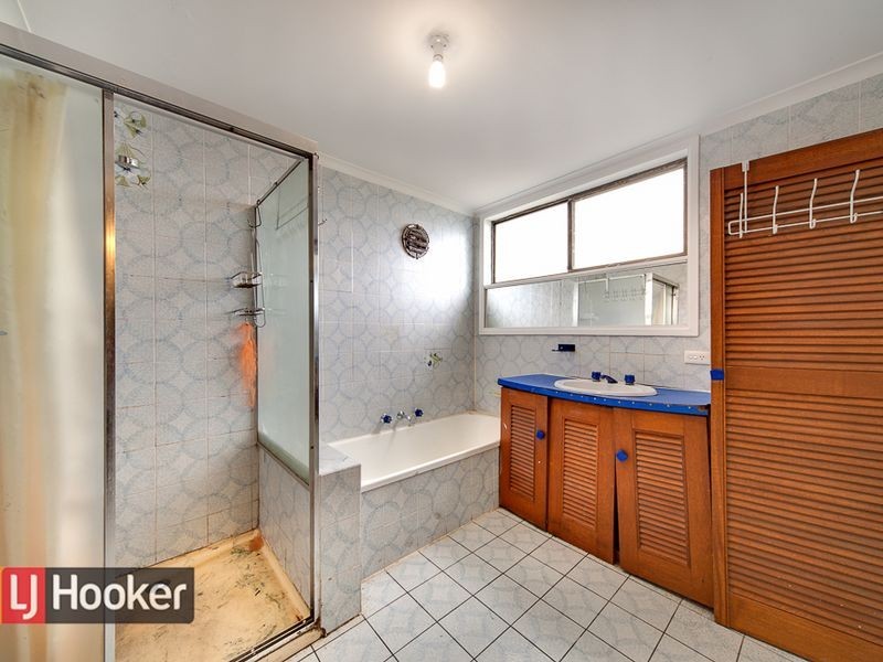 12 WHITESIDE ST, Springvale VIC 3171