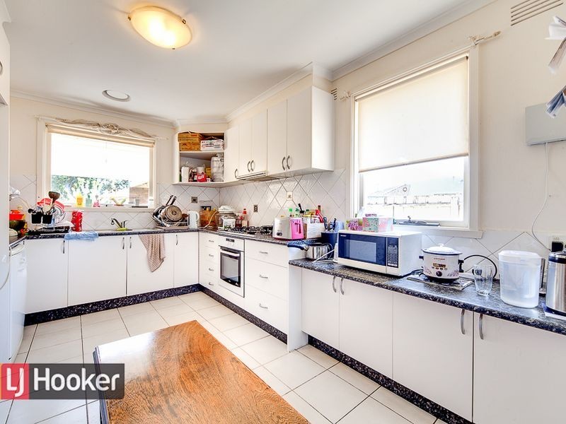 2 BILBUNGRA DR, Keysborough VIC 3173