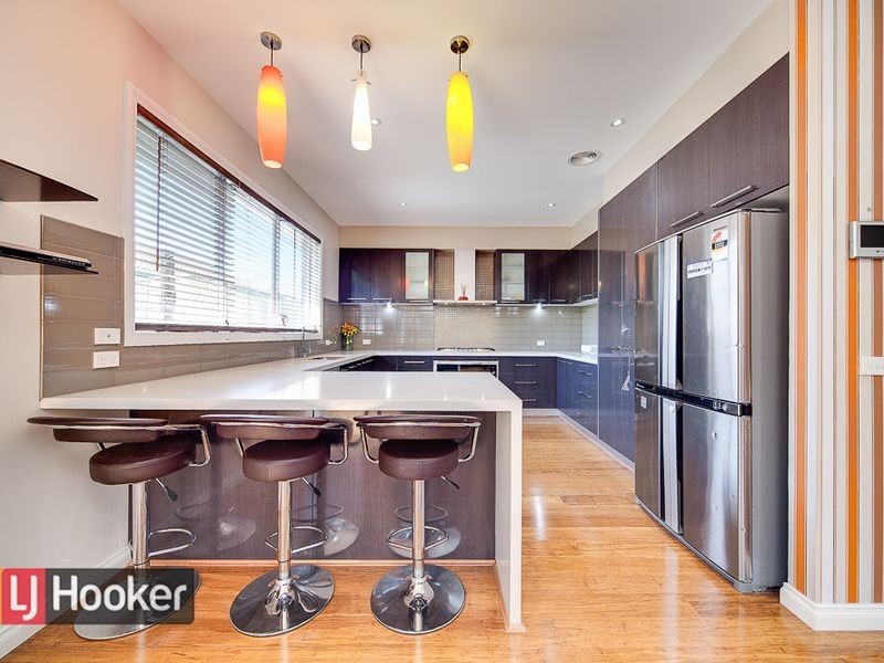 55 Eleanore Crescent, Hallam VIC 3803