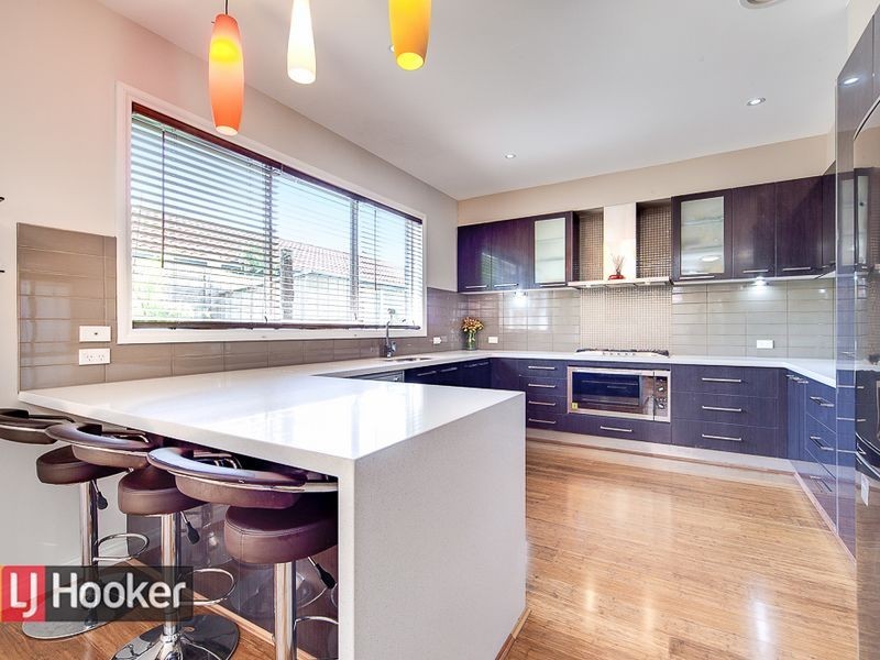 55 Eleanore Crescent, Hallam VIC 3803