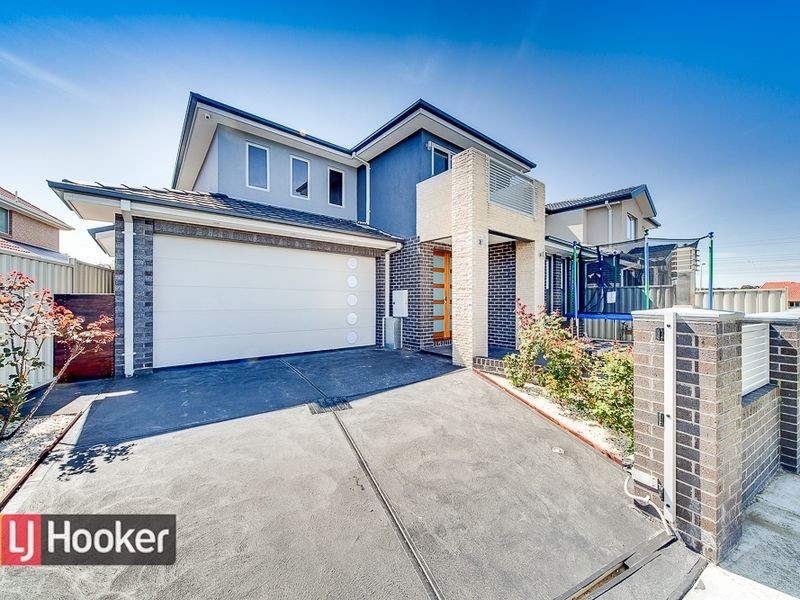 55 Eleanore Crescent, Hallam VIC 3803