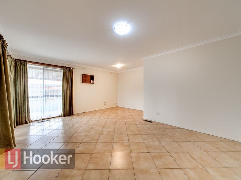 14 PAMIR ST, Dandenong North VIC 3175