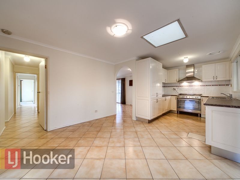 14 PAMIR ST, Dandenong North VIC 3175