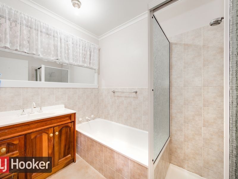 5 NICHOLAS STREET, Keysborough VIC 3173