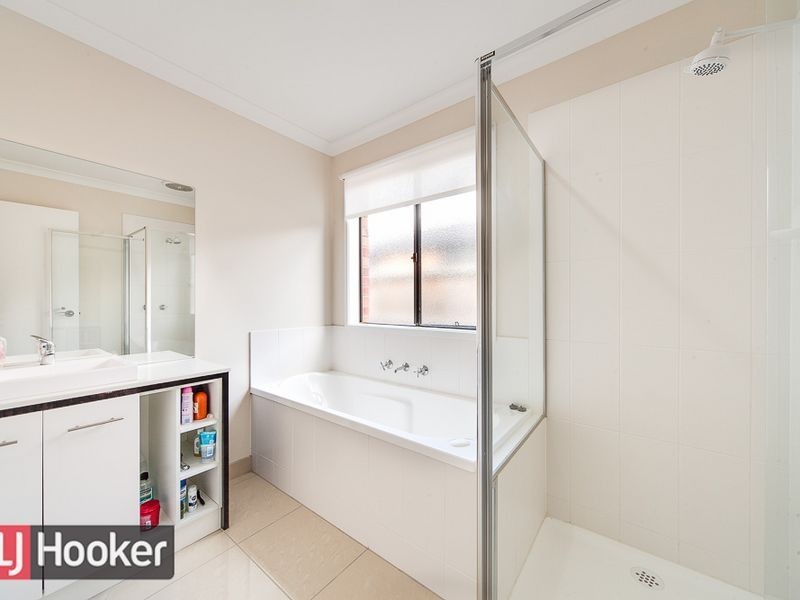 22 Boland Drive, Lyndhurst VIC 3975