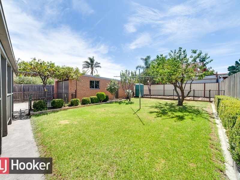 49 Glenmorgan Close, Clayton South VIC 3169